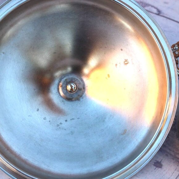 ENGLISH SILVER MFG CORP USA BY LEONARD FOOTED CASSEROLE DISH WITH LID - Picture 13 of 16